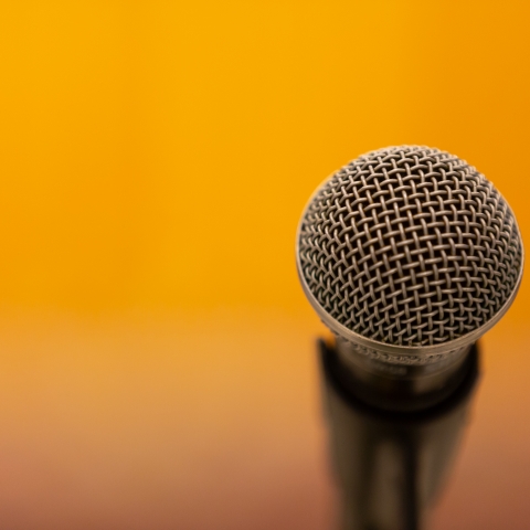 קולות חמים מחפשים אותך!