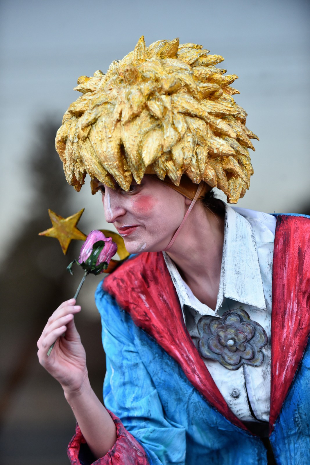 חיוכים במדרכות